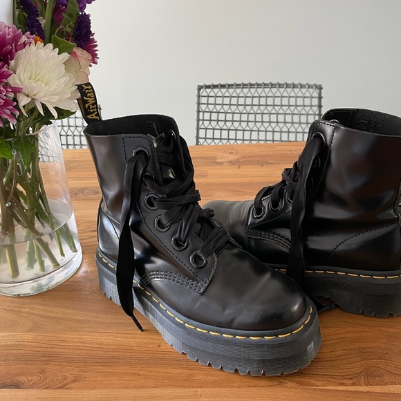 Size 8 (39EU) Molly Leather Platform Doc Martens - Picture 2 of 2